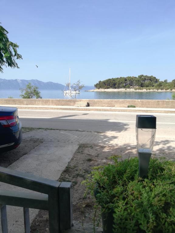 Antea, Hvar *